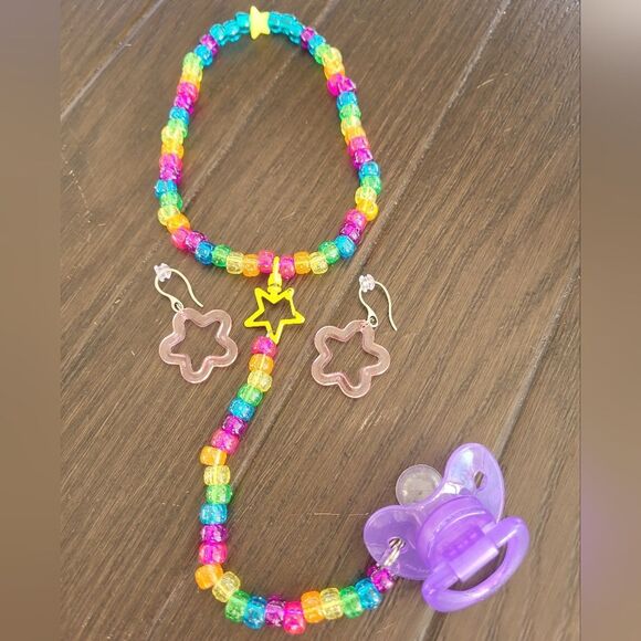 Glitter Bratz Kandi Kids Drop Star Necklace, Binky, Earrings Rave Party Set - Picture 5 of 10